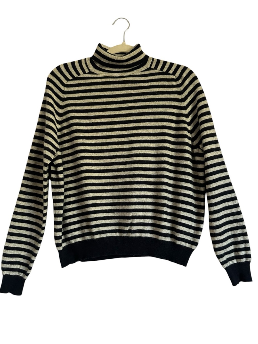 360 Cashmere Black Gray Stripe Turtleneck 100% Cashmere Sweater M - Picture 2 of 11
